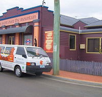 Bears Went Over the Mountain - Accommodation Port Hedland