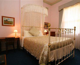 Lodge On Elizabeth - The - Accommodation Port Hedland 4