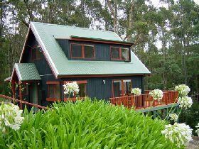 Tree Tops Cascades - Accommodation Port Hedland 0