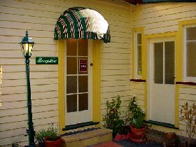 Ross B&B Accommodation - Accommodation Port Hedland 0