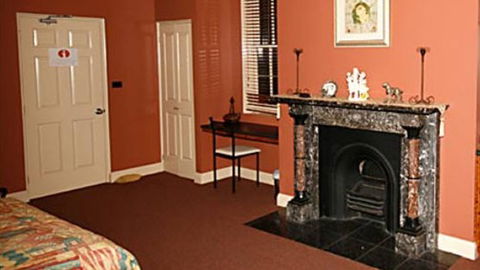 Grand Central Accommodation B&B Cobden - Accommodation Port Hedland 1