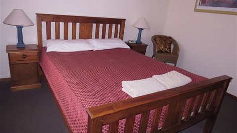 AAT 28 Goldsmith Hotel - Accommodation Port Hedland 6