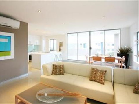 Redvue Luxury Apartments - Accommodation Port Hedland 0