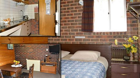 Koki Alpine Resort & Hire - Accommodation Port Hedland 3