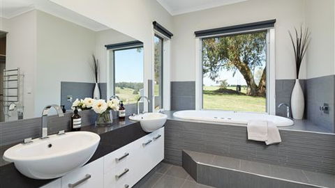 Neerim Chateau - Accommodation Port Hedland 5