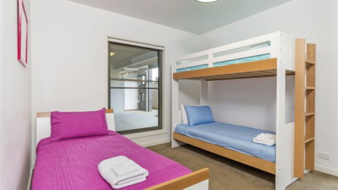 Serenity Torquay Ocean View: Luxury Beachfront - Accommodation Port Hedland 3