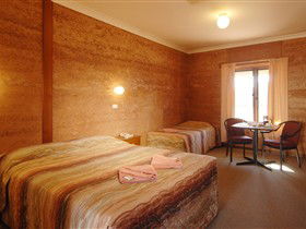 Mud Hut Motel - Accommodation Port Hedland 1