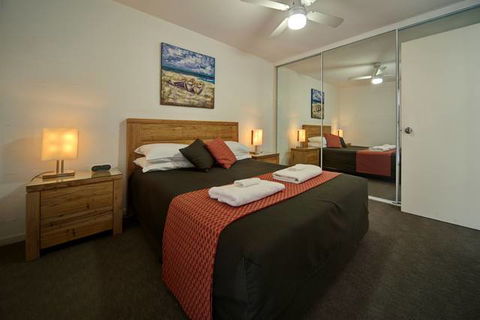 Albacore Apartments - Accommodation Port Hedland 0
