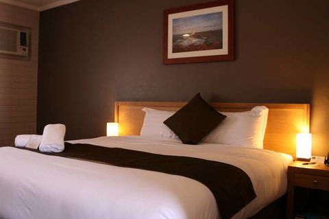 BEST WESTERN Hospitality Inns Carnarvon - Accommodation Port Hedland 0