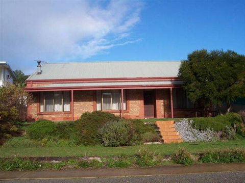 Bott's Beach Retreat - Accommodation Port Hedland 0