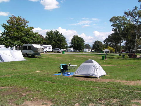 Canberra Carotel Motel & Caravan Park - Accommodation Port Hedland 2