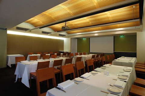 Ibis Styles Sydney Lansvale - Accommodation Port Hedland 1