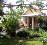 Kemeys Mountain Hideaway - Accommodation Port Hedland