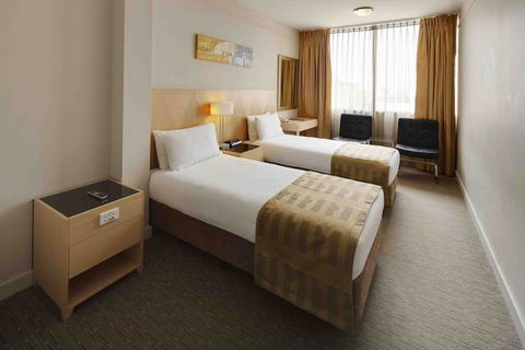 Quality Hotel Ambassador Perth - Accommodation Port Hedland 9