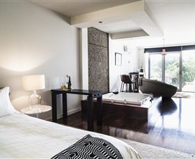 Polperro Winery Luxury Accommodation - Accommodation Port Hedland 2