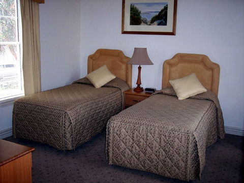 Ross Motel & Caravan Park - Accommodation Port Hedland 1