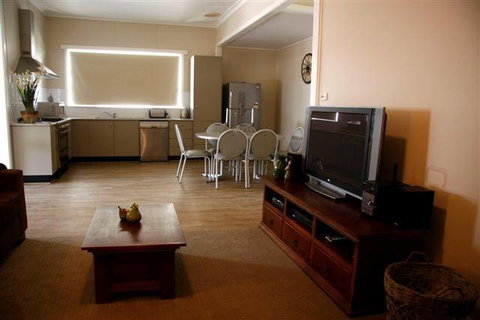 Saltbush Motor Inn - Accommodation Port Hedland 2