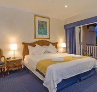 Tinaroo Lake Resort - Holiday Apartments - Accommodation Port Hedland