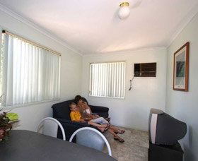 Pilbara Holiday Park - Aspen Parks - Accommodation Port Hedland 1