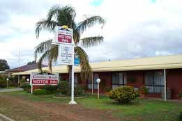 Country Roads Motor Inn - Accommodation Port Hedland 0