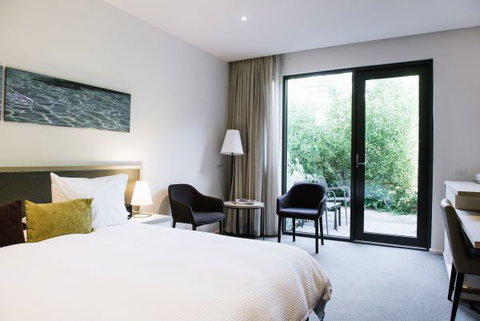 Flinders Hotel - Accommodation Port Hedland 1