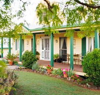 Birdhouse Cottage and Bed and Breakfast - Accommodation Port Hedland