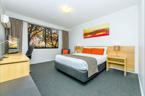 Alpha Canberra Hotel And Apartments - Accommodation Port Hedland 3