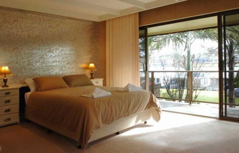 Trenberth House - Accommodation Port Hedland 1