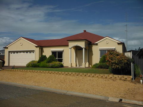 New Ladsys - Accommodation Port Hedland 0