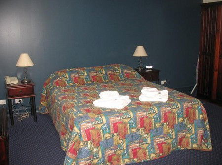 Atherton Hotel - Accommodation Port Hedland 2