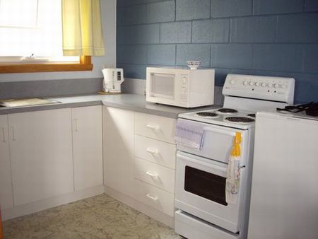 Castaway Holiday Apartments - Accommodation Port Hedland 1