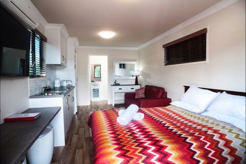 The Palms Hervey Bay - Accommodation Port Hedland 1
