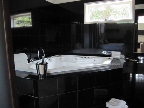 Arusha B&B Retreat - Accommodation Port Hedland 0