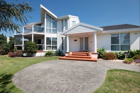 Ocean Manor Bed And Breakfast - Accommodation Port Hedland 0