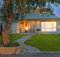 17 QED Lakehouse - Accommodation Port Hedland