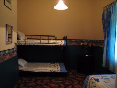 Kingfisher Lodge Edithburgh - Accommodation Port Hedland 3