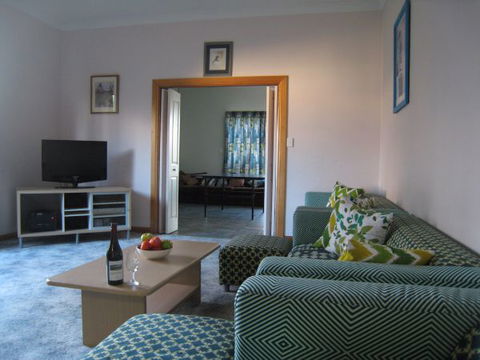 Kingfisher Lodge Edithburgh - Accommodation Port Hedland 6