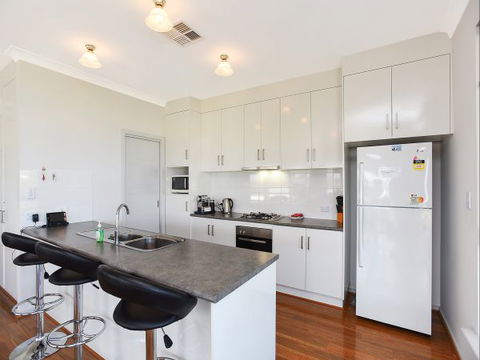 BEAUMONT HOUSE - Accommodation Port Hedland 4