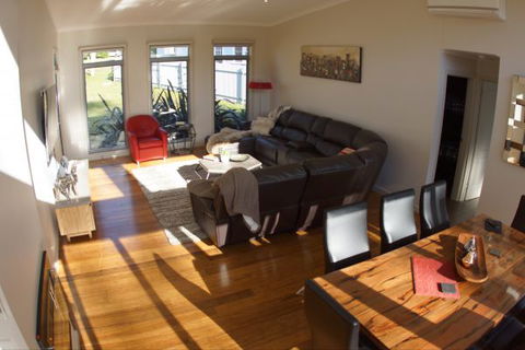 Hemley House - Accommodation Port Hedland 2