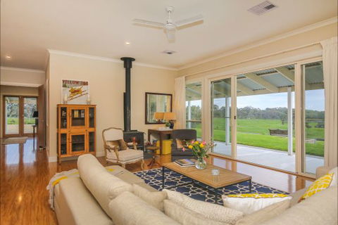 Jura House - Accommodation Port Hedland 2