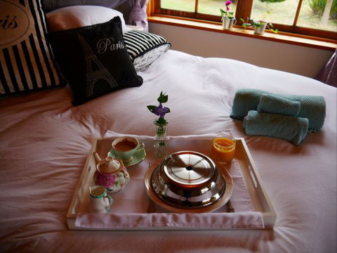 La Perrie Chalet Bed And Breakfast - Accommodation Port Hedland 1