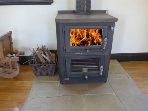 The Scout Hall - Accommodation Port Hedland 9