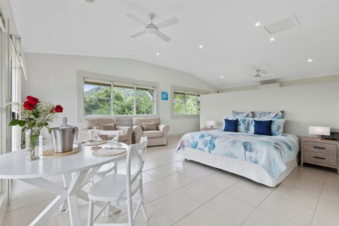 The Country House At Hunchy Luxury Bed And Breakfast Accommodation - Accommodation Port Hedland 4