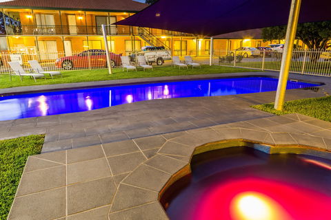 Advance Motel - Accommodation Port Hedland 0