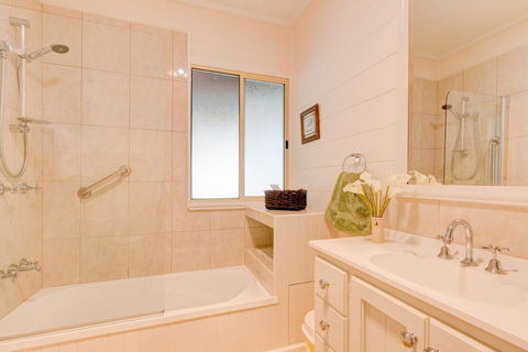 All About Me Bed And Breakfast - Accommodation Port Hedland 3