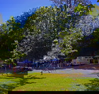 Ardern's Caravan Park Myrtleford - Accommodation Port Hedland