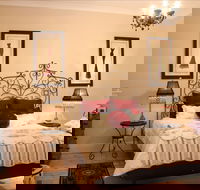 Azalea Cedar-Rose Villa - Accommodation Port Hedland