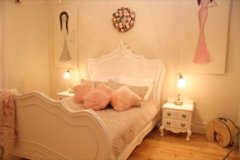 Azalea Cedar-Rose Villa - Accommodation Port Hedland 1