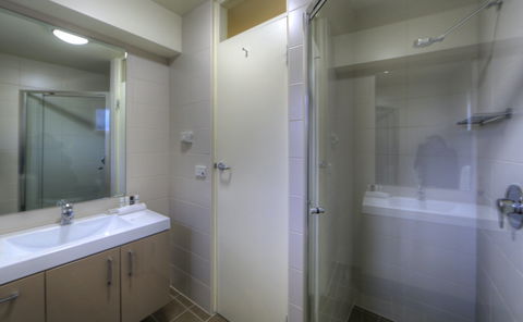 Golden Eagle 2 - Accommodation Port Hedland 9