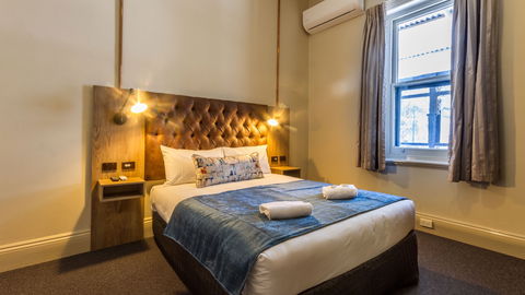 Pretoria Hotel Mannum - Accommodation Port Hedland 0